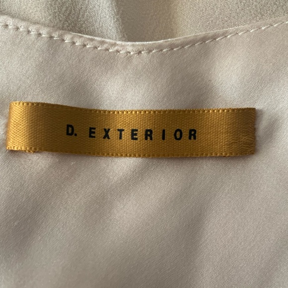 D. Exterior size 44/ Medium 100% Silk Spaghetti Strap Tank - Picture 3 of 4